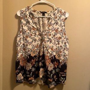 Floral Forever 21 Top (size M)